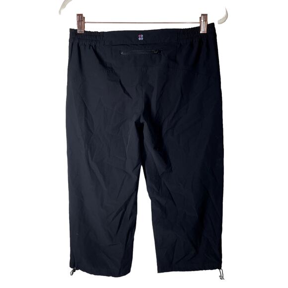 Sweaty‎ Betty Women's Cropped Pants Size Small Black Capri - Picture 3 of 3